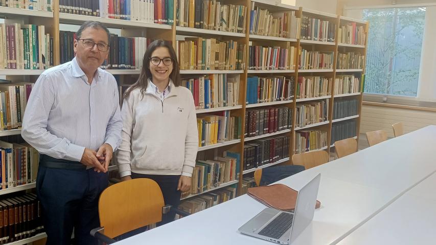 Xavier M. Cobas e Lara Otero no seminario da fundación Isla Couto na UVigo